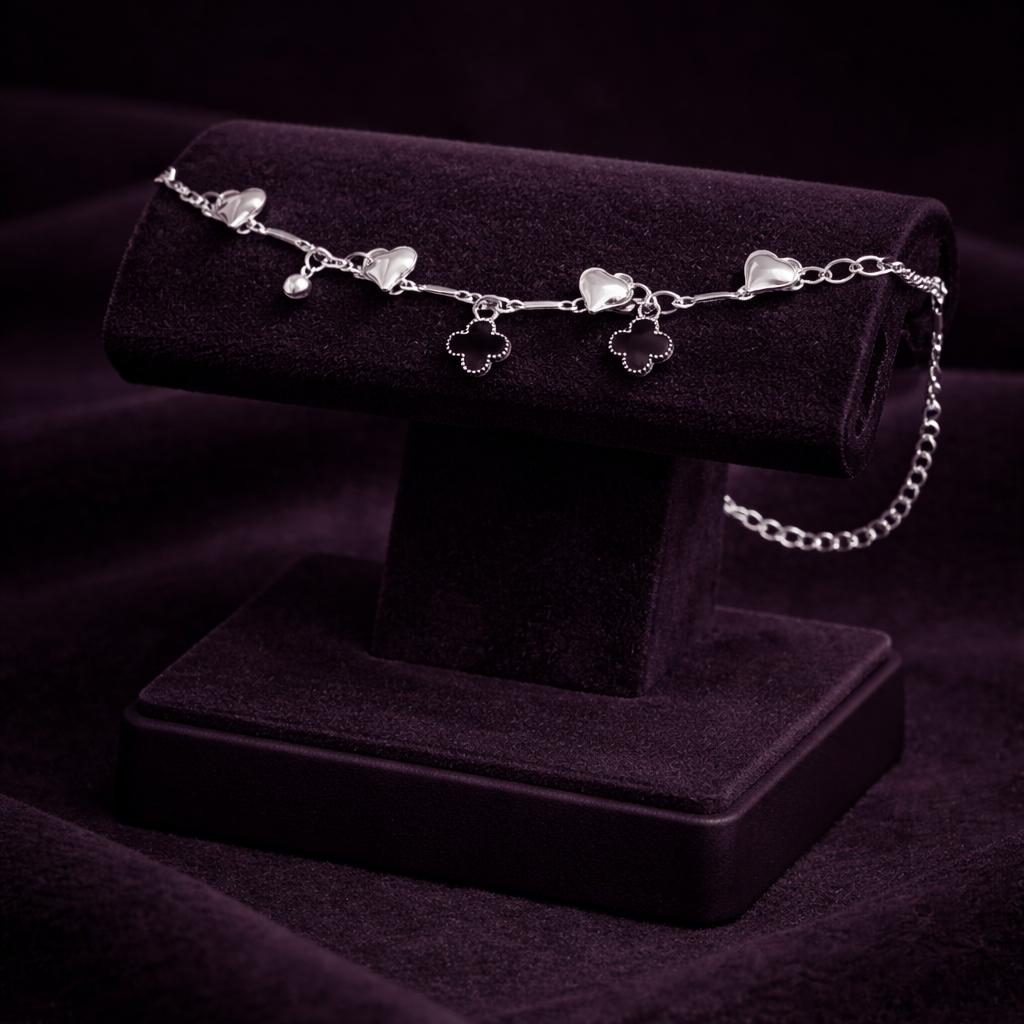 Midnight Clover Anklet