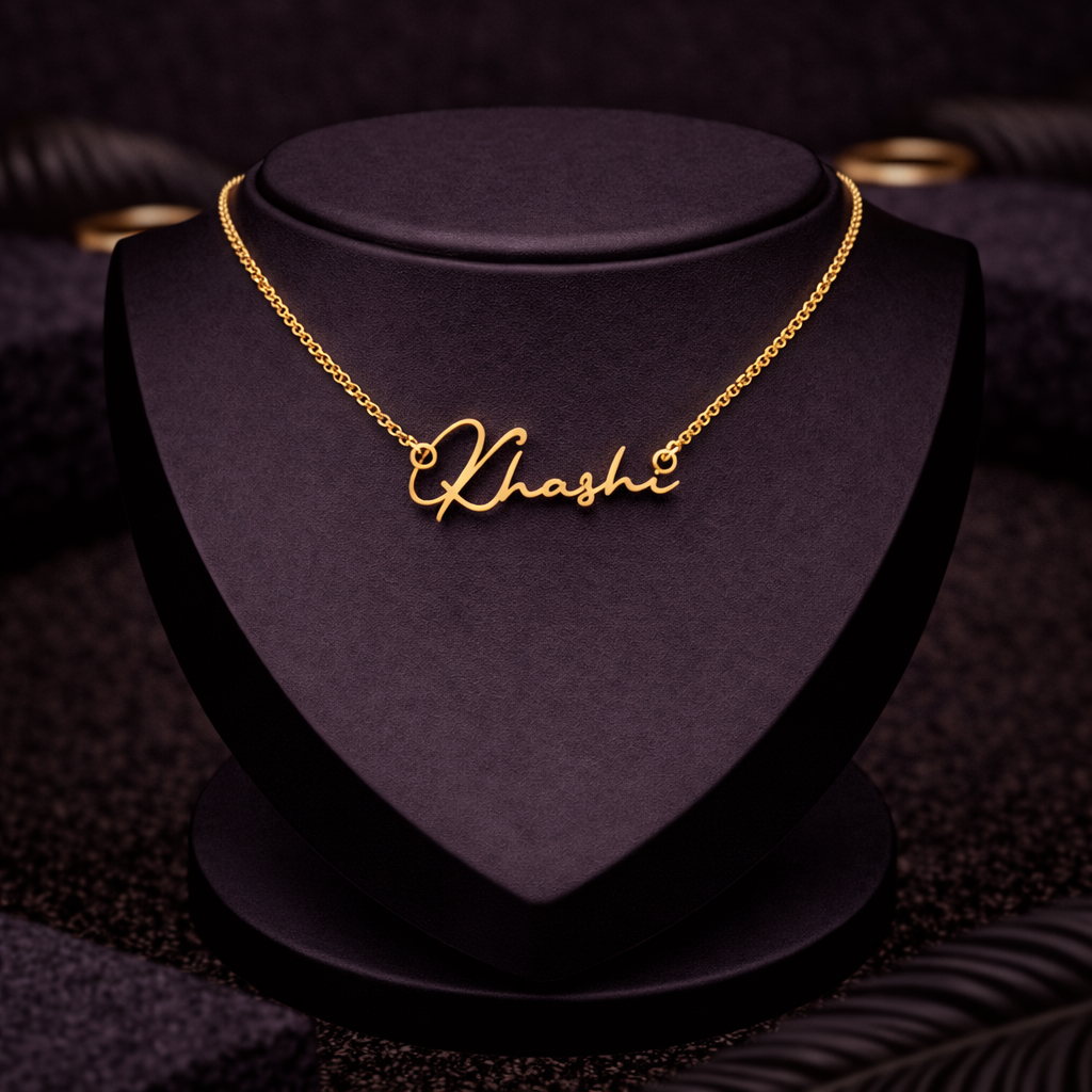 Single Name Necklace