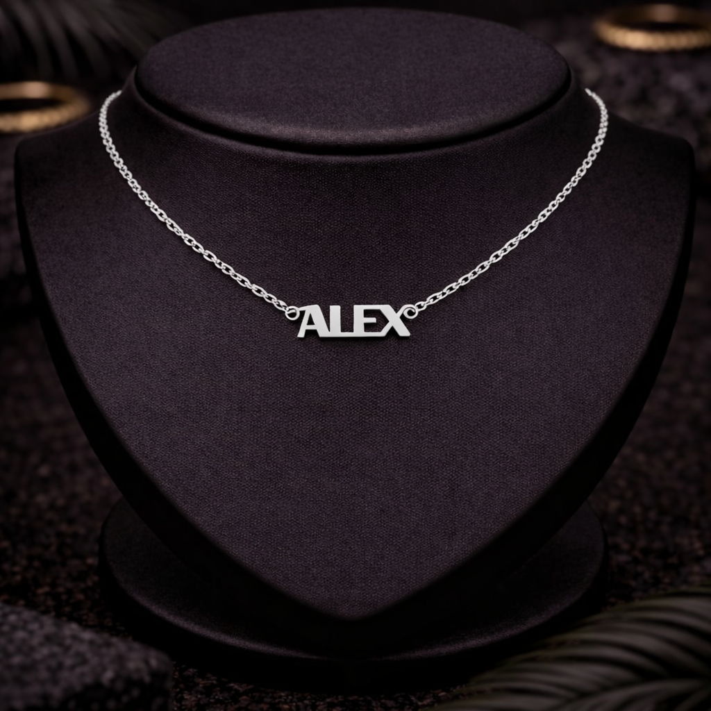 Single Name Necklace