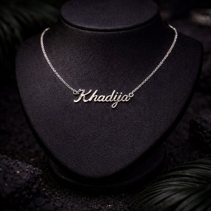 Single Name Necklace