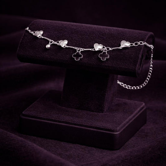 Midnight Clover Anklet