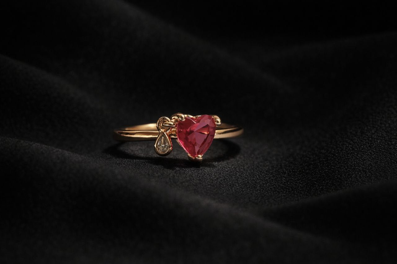 Elegant Heart-Cut Gemstone Ring