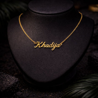 Single Name Necklace