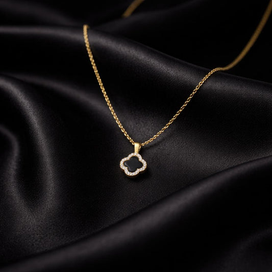Noir Clover Set Necklace
