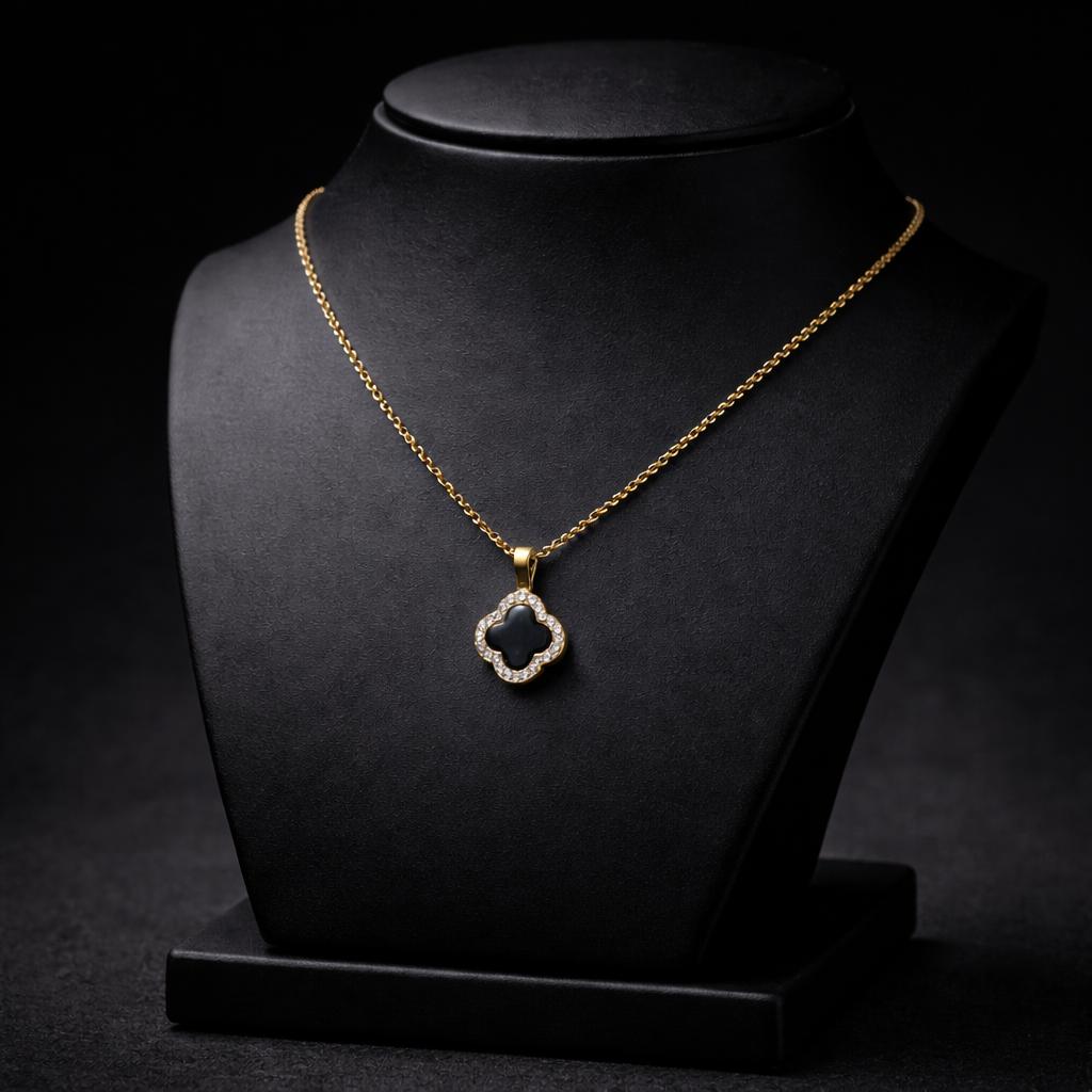 Noir Clover Set Necklace