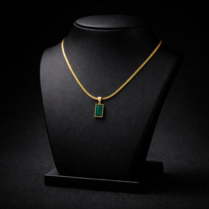 Emerald Noir Pendant Necklace